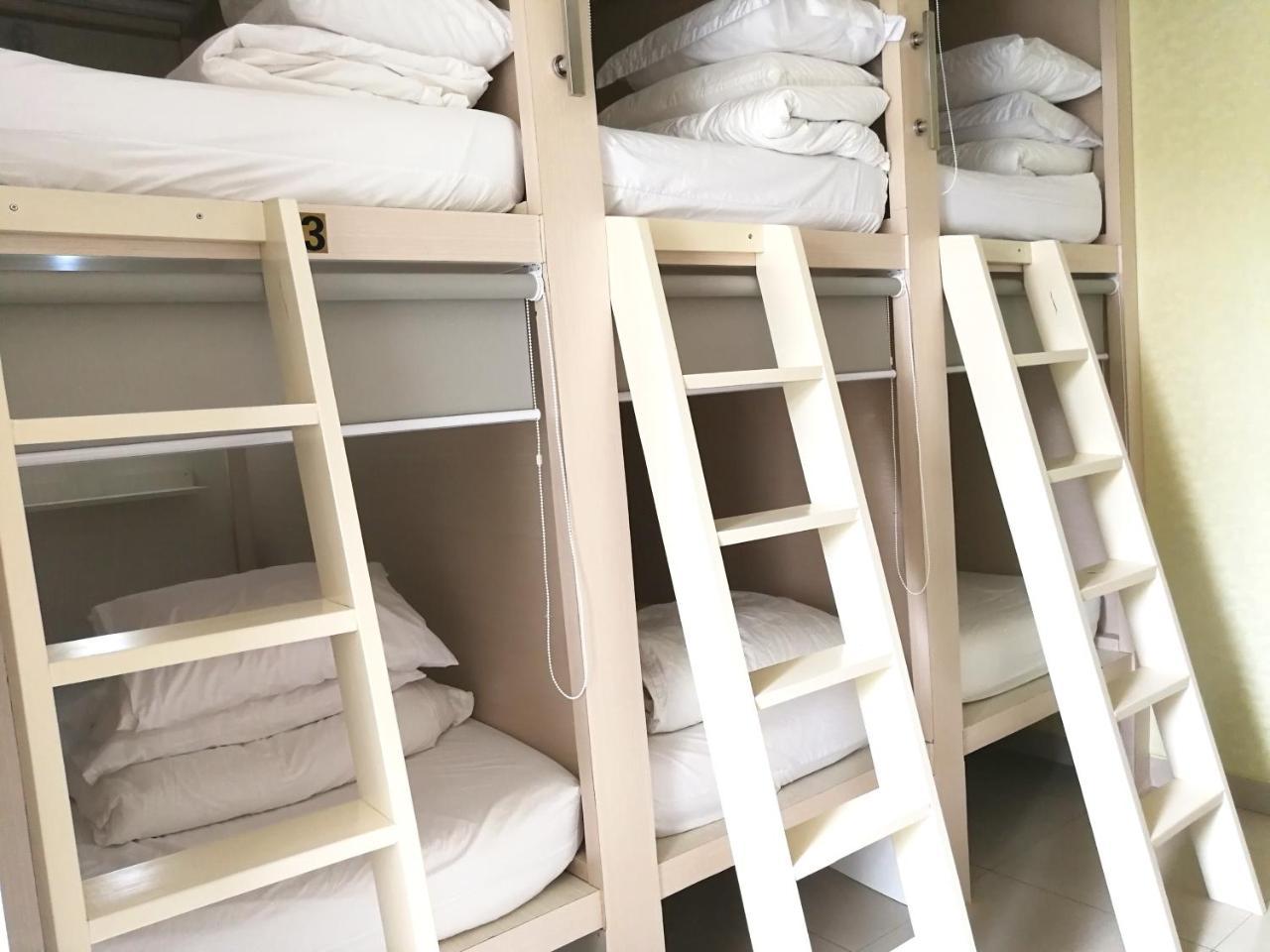 Homiestay Jakarta Ngoại thất bức ảnh