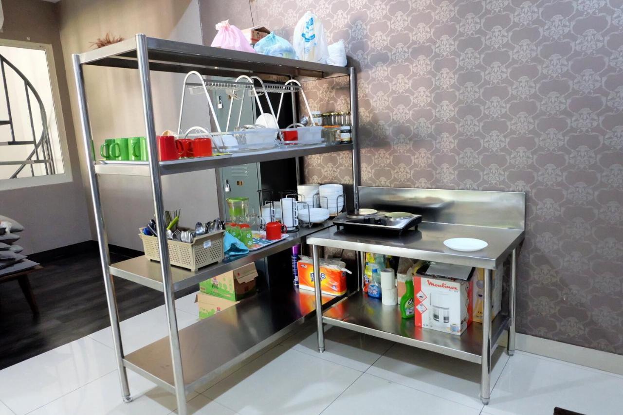 Homiestay Jakarta Ngoại thất bức ảnh