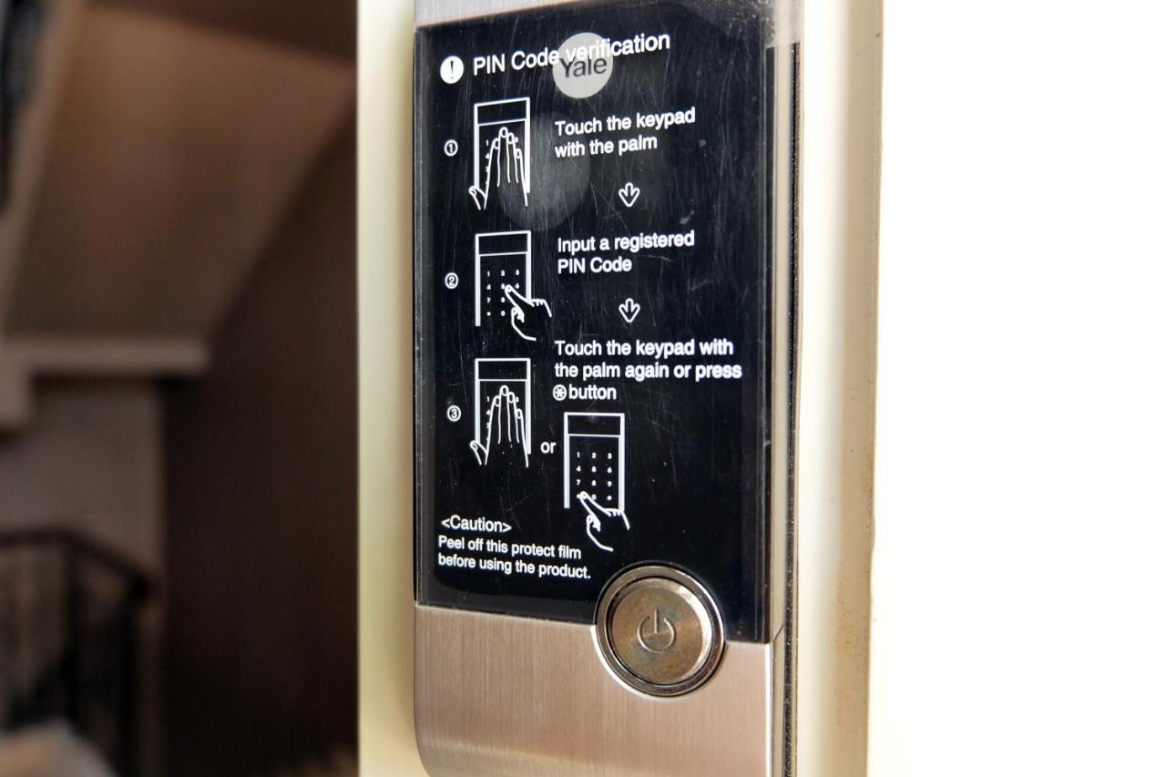 Homiestay Jakarta Ngoại thất bức ảnh