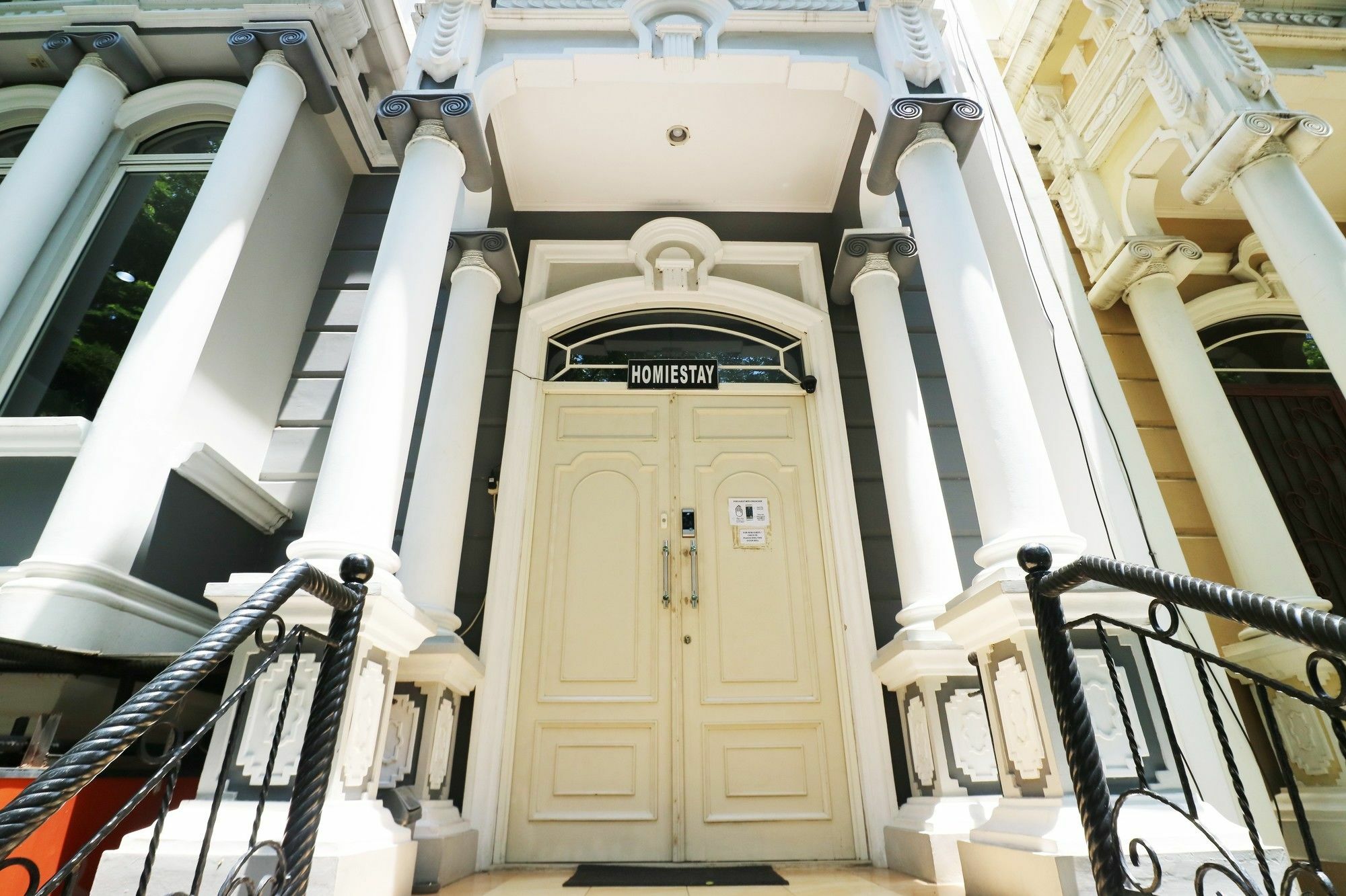Homiestay Jakarta Ngoại thất bức ảnh